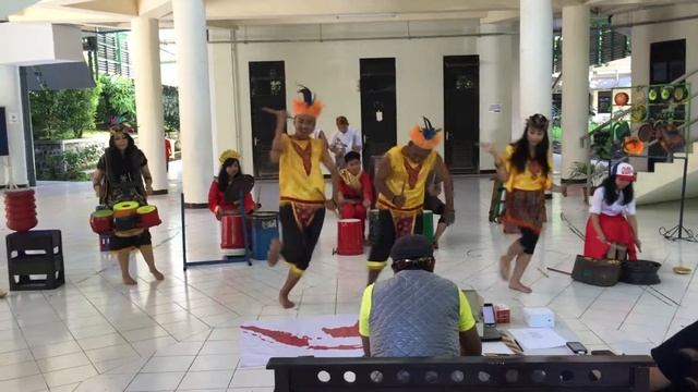 [PERKUSI ALAT BEKAS] FLAVALICIOUSMAX!! RECYCLED PERCUSSION 6 // IAC 2015 смотреть онлайн