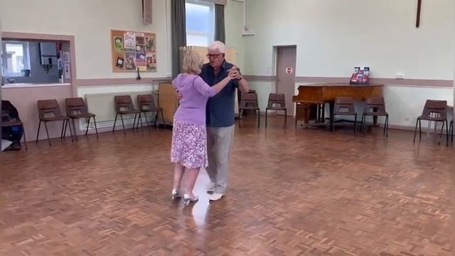 Harry Lime Foxtrot смотреть онлайн