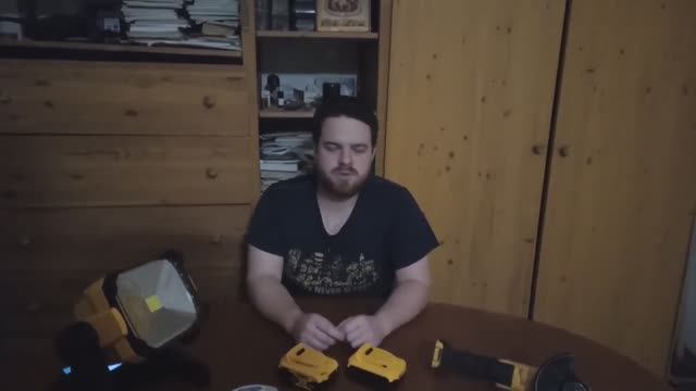 Можно ли сделать аккумулятор лучше оригинала DeWalt_ Удивительный результат. смотреть онлайн