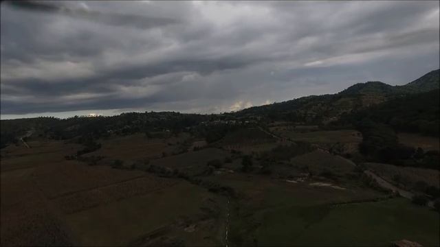 Vuelo San Poncho al llano смотреть онлайн