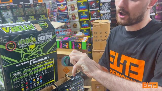 Hydra Bomb Canister Shell Kit | New Artillery Shell from Elite Fireworks! смотреть онлайн