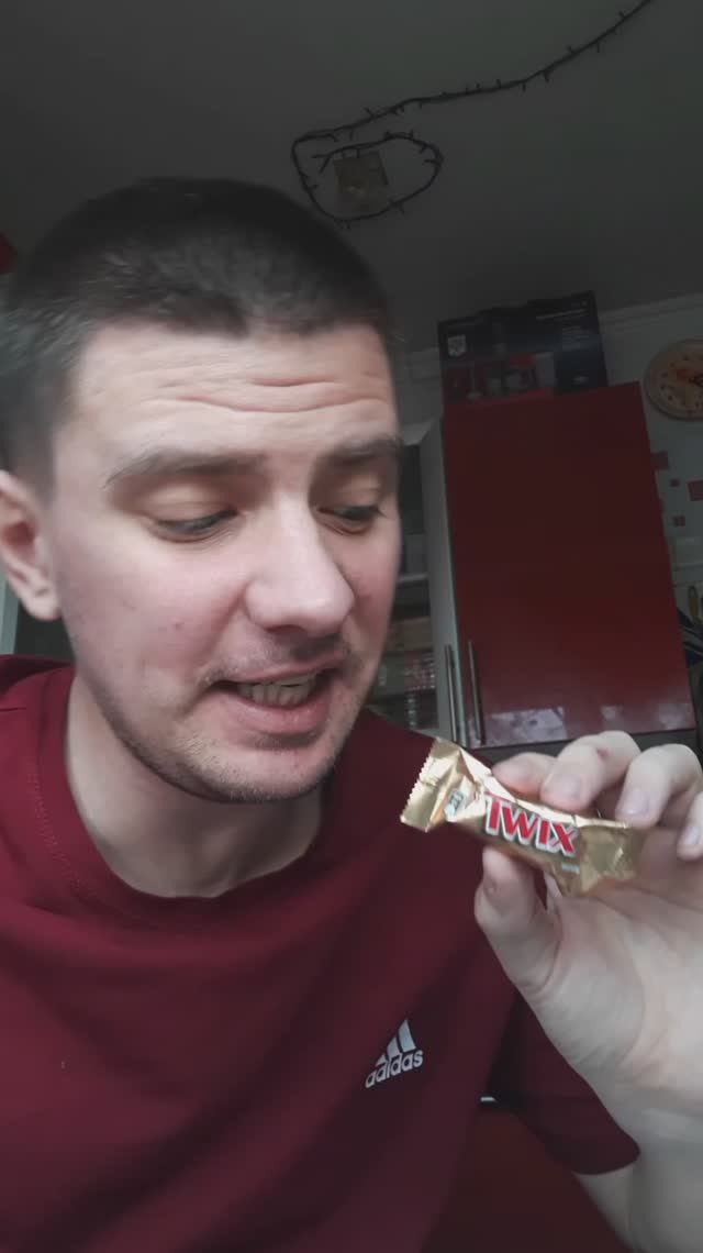 Конфета: "Twix" (minis) смотреть онлайн