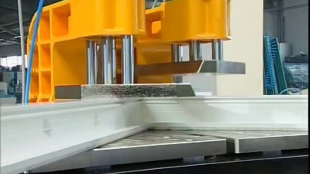 YILMAZ TK 501 - Сварочный станок для ПВХ профиля смотреть онлайн