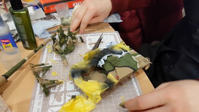 튜닝타임즈 프라모델 강좌 천호팀 김윤준님의 Hobby Gallery 하비갤러리 1/35 R.O.K Army 대한민국 육군 M107 자주포 마스킹 제거 смотреть онлайн