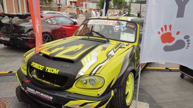 RDS машины на выставке Тюнинг Арт смотреть онлайн