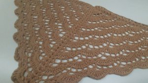 Ажурная косынка крючком