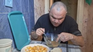 МУКБАНГ/ГОРОХОВЫЙ СУП/РОЖКИ С ТУШЁНКОЙ