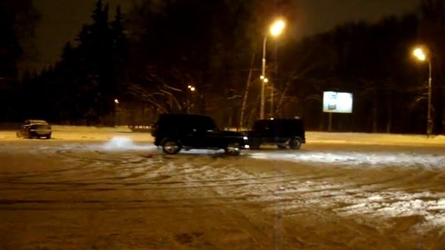 Кавказский дрифт. Танцуют два черных гелика смотреть онлайн