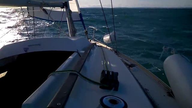 sortie voile en solo sur notre first24 à port camargue смотреть онлайн