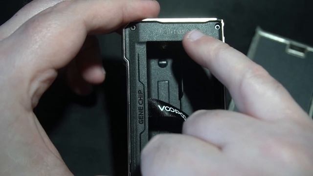 Voopoo Alpha Zip 180W Dual 18's Review And Rundown | Cool Stars And Stripes Side Panels