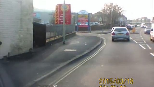 VK02FYR Silver Nissan Almera смотреть онлайн