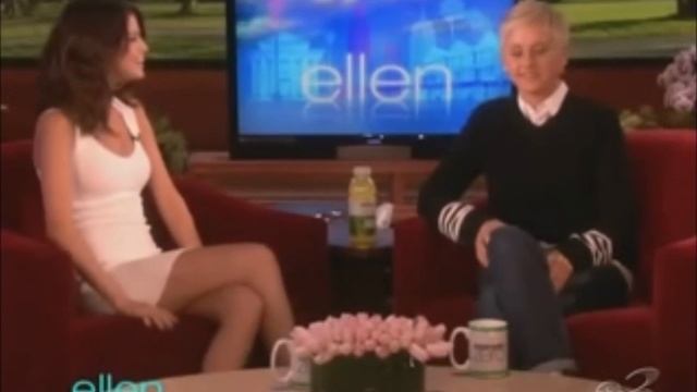 SELENA GOMEZ explains her BREAK UP on ELLEN смотреть онлайн