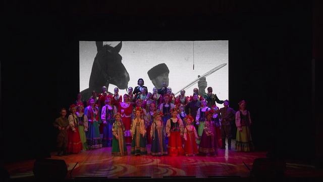 Едут по Берлину наши казаки смотреть онлайн