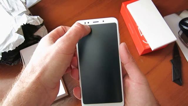 Распаковка Redmi 5+ смотреть онлайн