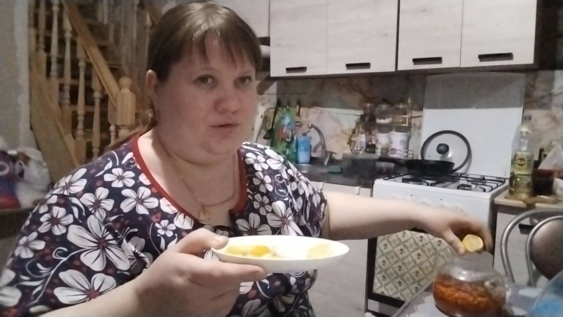 ПРОСТАЯ ЖИЗНЬ ПРОСТЫХ ЛЮДЕЙ //ПРИГОТОВИЛИ ОБЕД//ЗАПЛАТИЛИ ЗА ГАЗ //ЖИЗНЬ В НЕБОЛЬШОМ ГОРОДКЕ смотреть онлайн