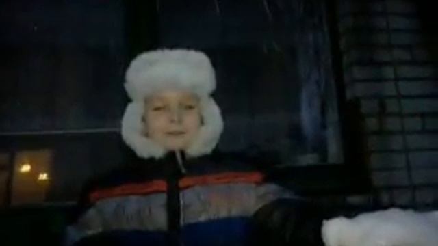 семья снеговиков Белых медведей. смотреть онлайн
