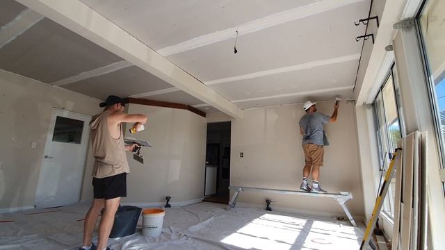 Drywall Taping Joints in Ceiling Renovation смотреть онлайн