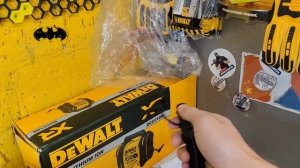 Обзор компрессоров DeWALT DCC018N и DCC1018N