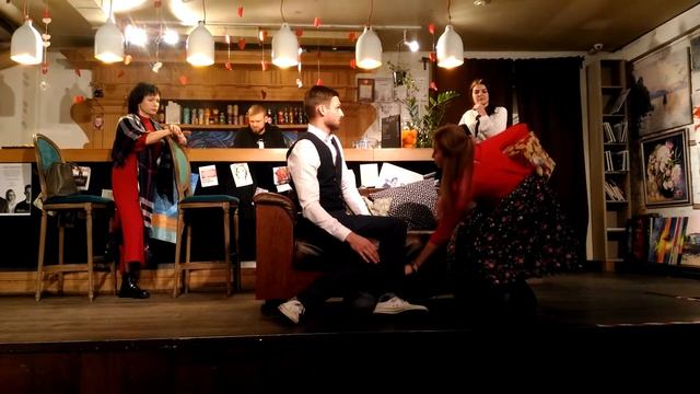 Мой выход в спектакле "Спасибо за ожидание" смотреть онлайн