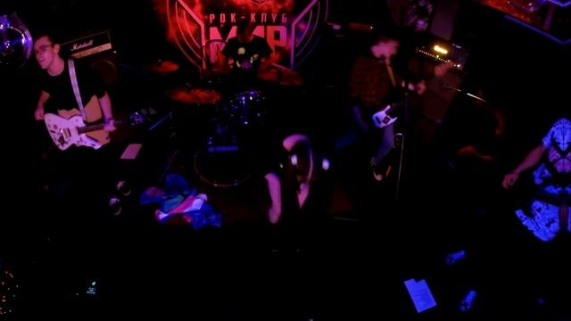 Угарный гаZzz... - Диванный критик (live at MIR 18.09.21) смотреть онлайн