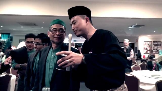 Brisbane Salam Aidilfitri 2016 - Post Event Interviews (30 July 2016) смотреть онлайн