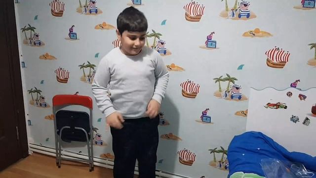 Çınar Efe'nin Kral şakir Korsanlar Diyarı Tutkusu. Çok Aradık ama Bulamadık. смотреть онлайн