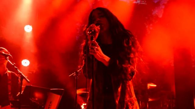 LOREEN 71 Charger - LIVE смотреть онлайн