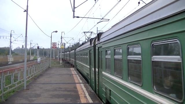 Электропоезд ЭД4М-0307 платформа Кучино смотреть онлайн
