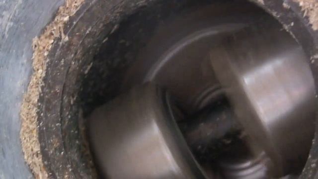 გრანულის დამზადება...ვტესტავ გრანულატორს....მატრიცებია გადასახვრეტი და დასასუფთავებელი....