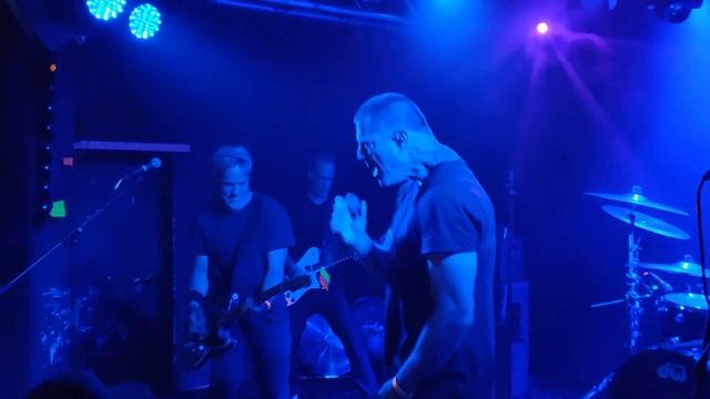 Pulley - Cashed In live at Cassiopeia Berlin смотреть онлайн