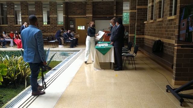 ceremonia de graduación udea смотреть онлайн
