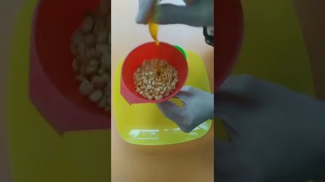 Розвивашки вдома . Ігри своїми руками. Сенсорні кульки. смотреть онлайн