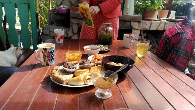 Сегодня праздник у меня 🤗. 💥👌🍮🍨🍷🍹🫖☕🍰 смотреть онлайн