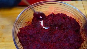 Как Оригинально и очень быстро покрасить яйца на Пасху 2025 Свёклой