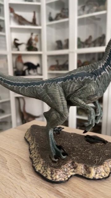 Jurassic World Velociraptor Blue 1/10 by Prime1 #shorts смотреть онлайн
