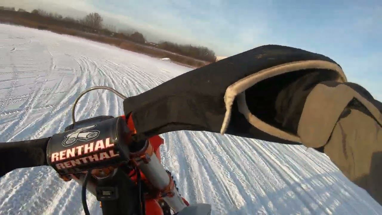 Мотошкола. На эндуро по льду в Жостово