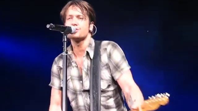 Keith Urban - Somebody Like You смотреть онлайн