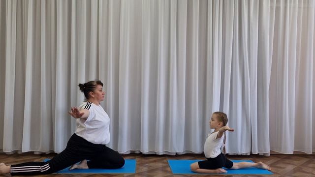 Самолёт взлетает смотреть онлайн