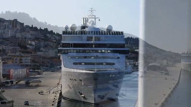 MSC Lirica & La Belle de l'Adriatique in Dubrovnik 31st May 2023 смотреть онлайн
