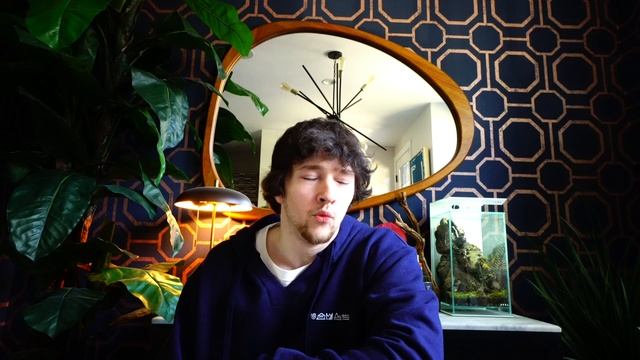 Fragrances That Have A Cool Modern Vibe (Encre Indigo, Creed Original Santal) смотреть онлайн