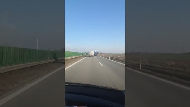 Español: En POLONIA. Ruta Hacia La Frontera Ucraniana смотреть онлайн