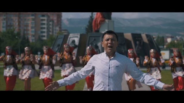 Sinan İşler - Kalk Gidelim Maraşa (Official Video) смотреть онлайн