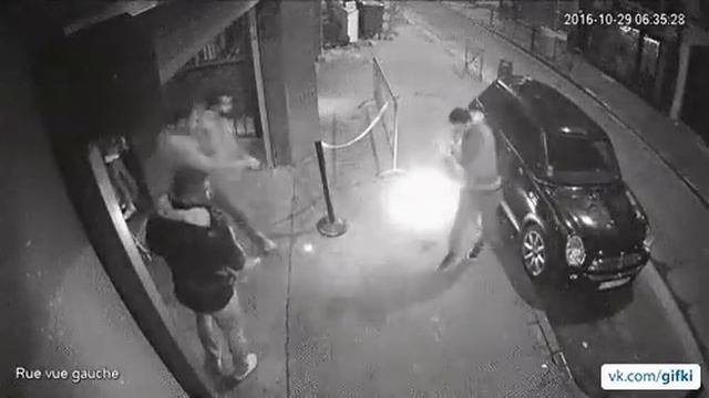 Электронная сигарета взарвалась в кармане смотреть онлайн