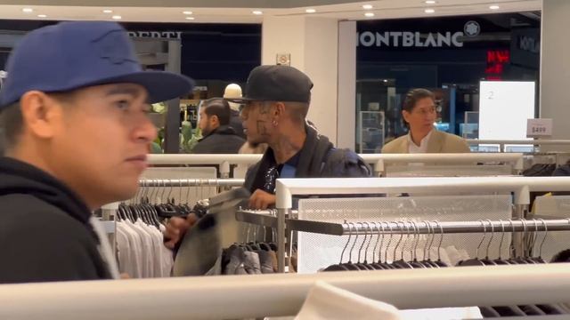 CHOLOS EN LA CIUDAD MILLONARIA DE N.L (experimento social) смотреть онлайн