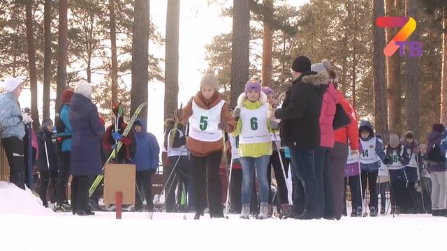 В городах Уральского региона стартовала «Лыжня России» смотреть онлайн