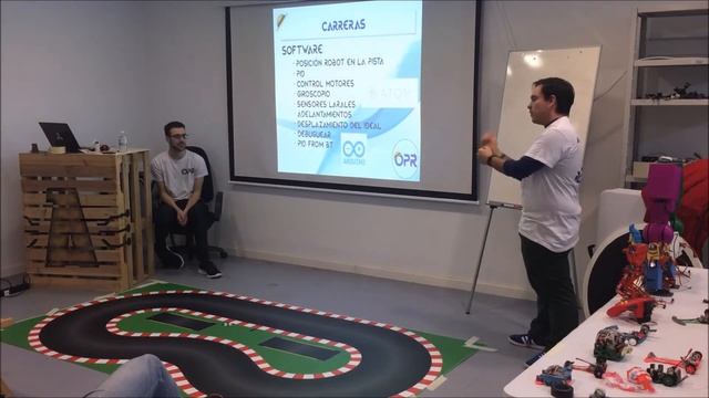 20180309 - Robótica de competición (Carreras, mini-sumo y humanoides) - OPROBOTS смотреть онлайн