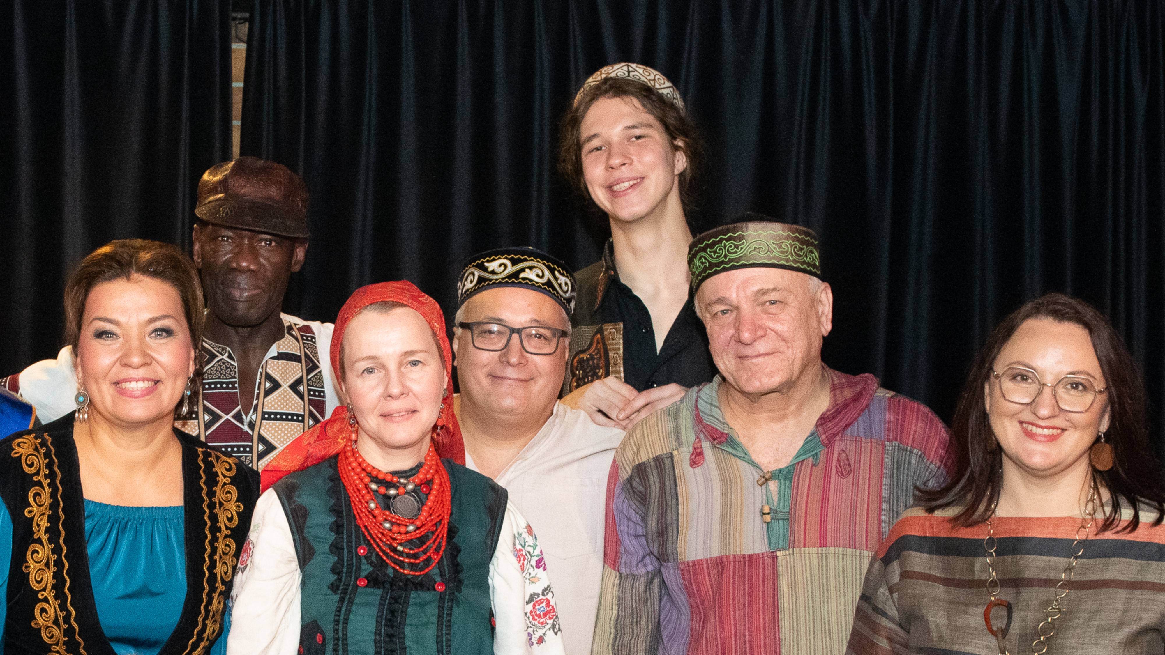 Роман Газизов - Звуки кочевых народов смотреть онлайн