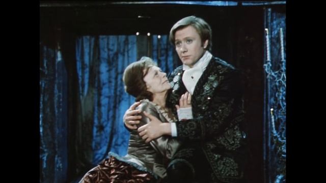 Момент из бомарше (спектакля) "Безумный день или Женитьба Фигаро" смотреть онлайн
