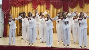 Образцовый вокальный ансамбль "Конфетти" старшая группа 11-15 лет - "Облака"