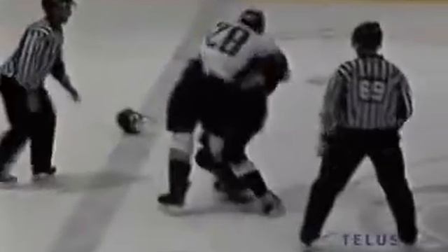 Adam Jones vs Jessyko Bernard Oct 23, 2010 смотреть онлайн